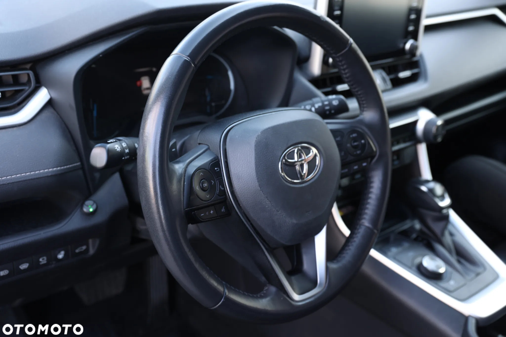 Toyota RAV4 2.5 Hybrid Executive 4x4 - 27