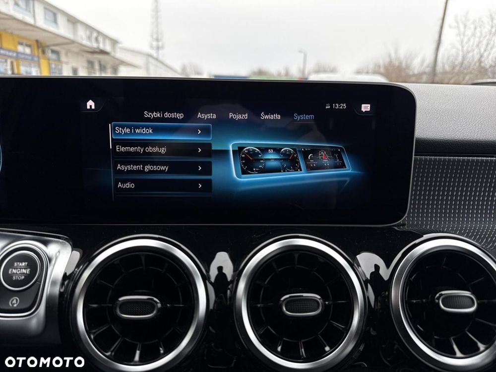 Mercedes-Benz GLB - 28