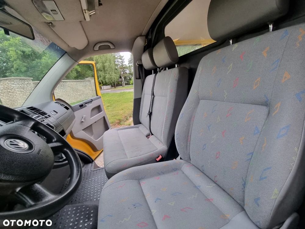 Volkswagen T5 - 14