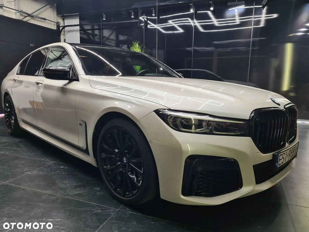 BMW Seria 7 730d xDrive sport - 21