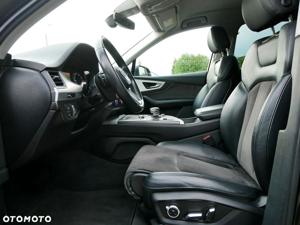 Audi Q7 3.0 TDI ultra Quattro Tiptronic - 10