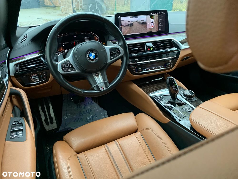 BMW Seria 5 540i xDrive Sport Line - 16