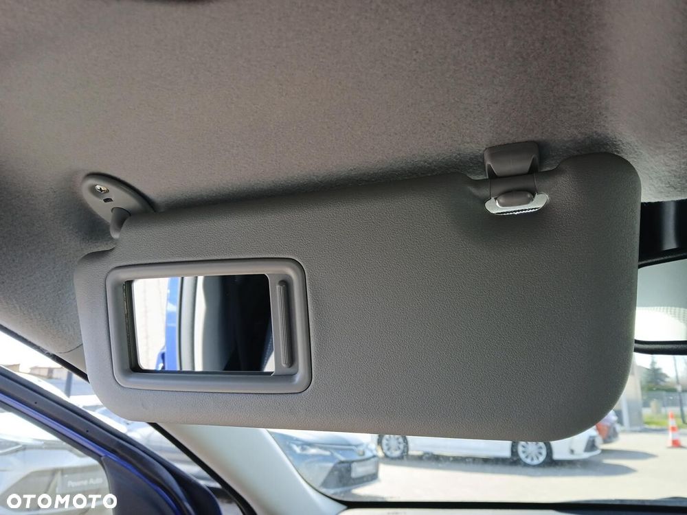 Toyota Yaris Hybrid 1.5 Style - 35