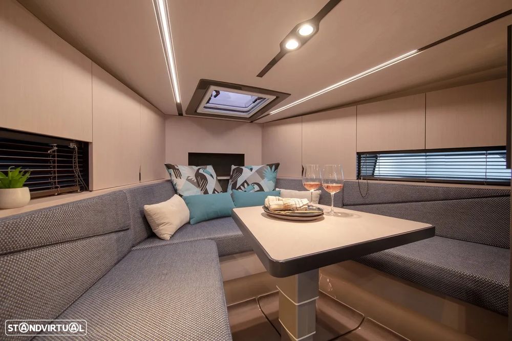 Windy 40 Camira RS - 9