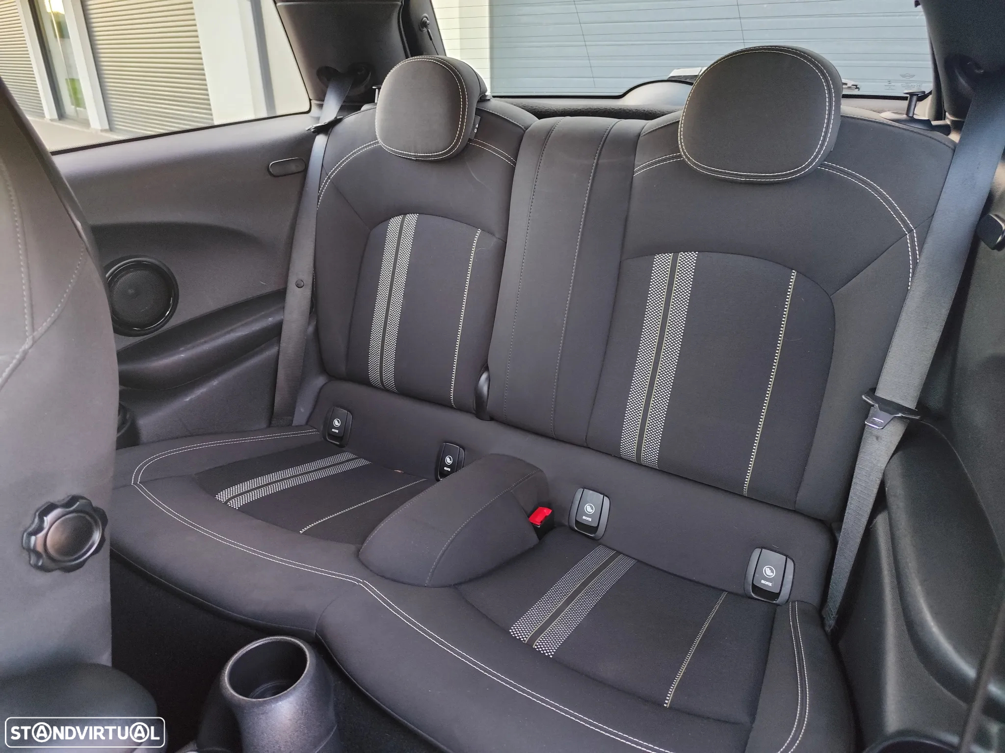 MINI 3 Portas John Cooper Works - 10