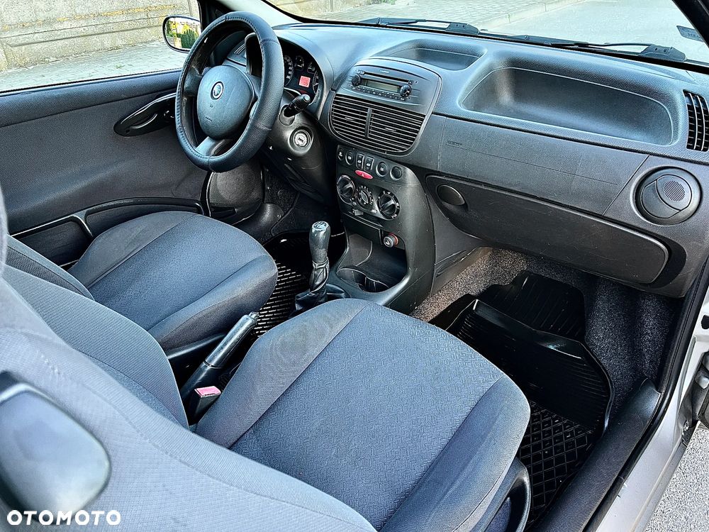 Fiat Punto - 7
