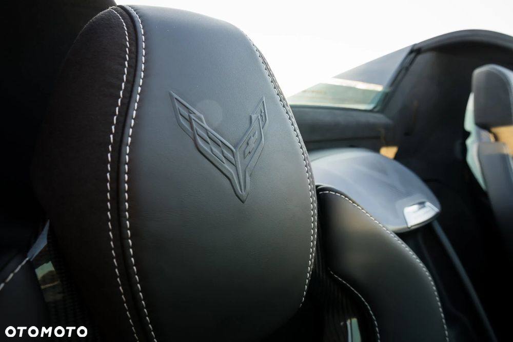 Chevrolet Corvette Stingray Cabriolet 3LT 6.2 V8 Automatik - 22