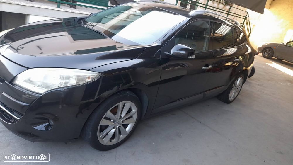 Renault Mégane Sport Tourer 1.5 dCi Dynamique S - 11