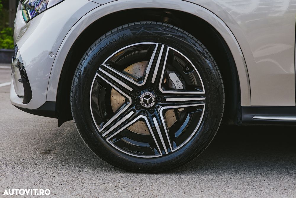 Mercedes-Benz GLC - 29