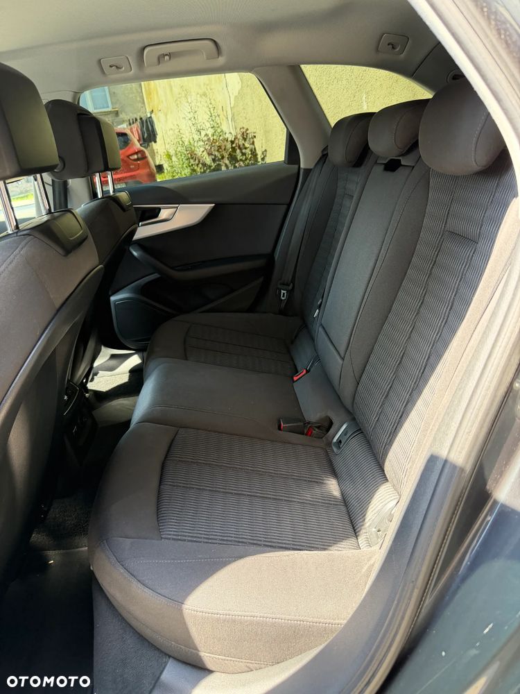 Audi A4 Avant 2.0 TDI S tronic - 29