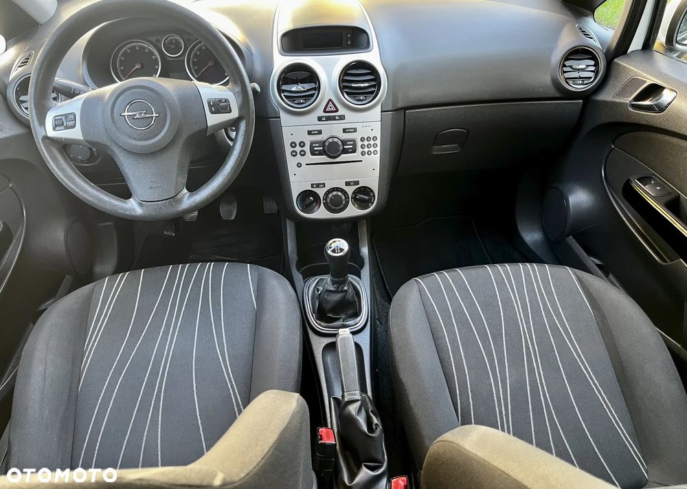 Opel Corsa - 17