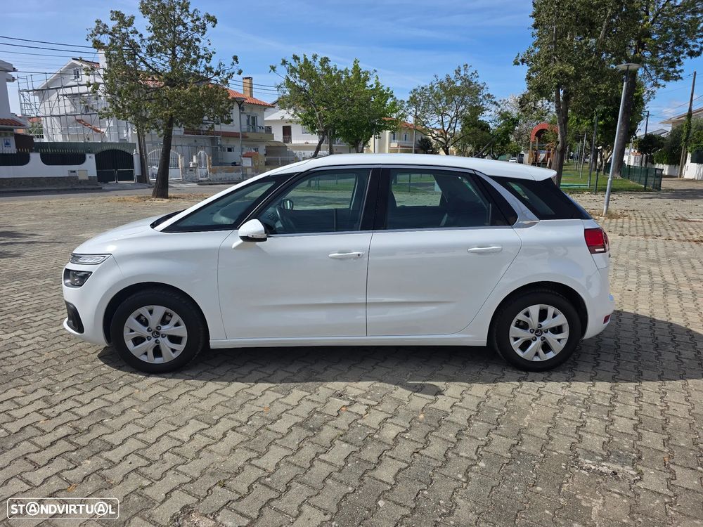 Citroën C4 Picasso 1.2 PureTech Live - 2
