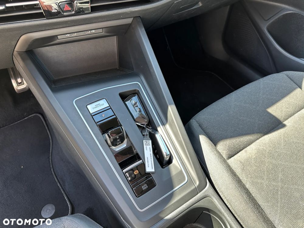 Volkswagen Golf Variant - 17