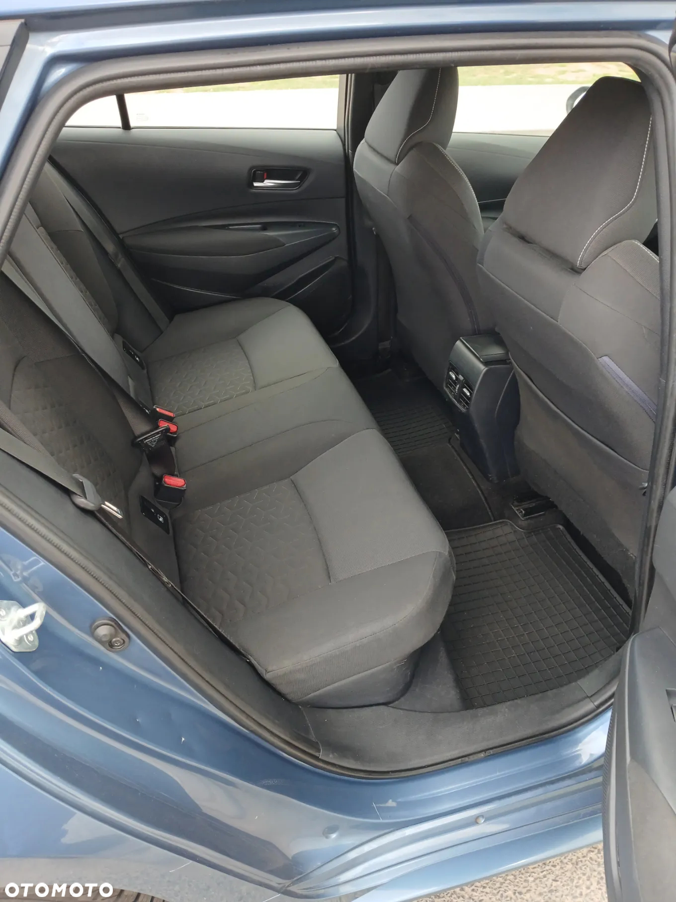 Toyota Corolla 1.8 Hybrid Active - 10