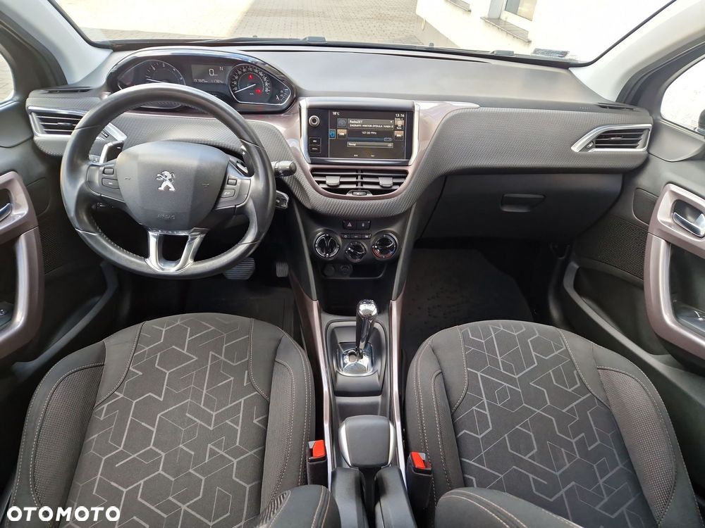 Peugeot 2008 - 17