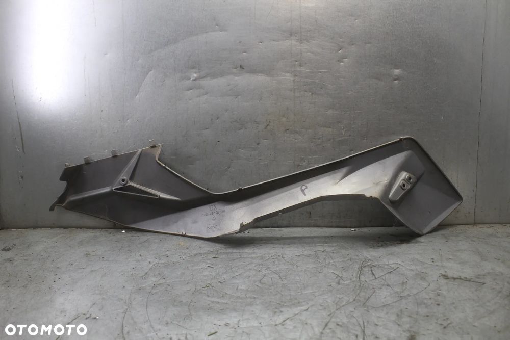 Rieju City Line Malaguti Madison 3 125 Owiewka osłona prawa listwa hokej płoza - 2