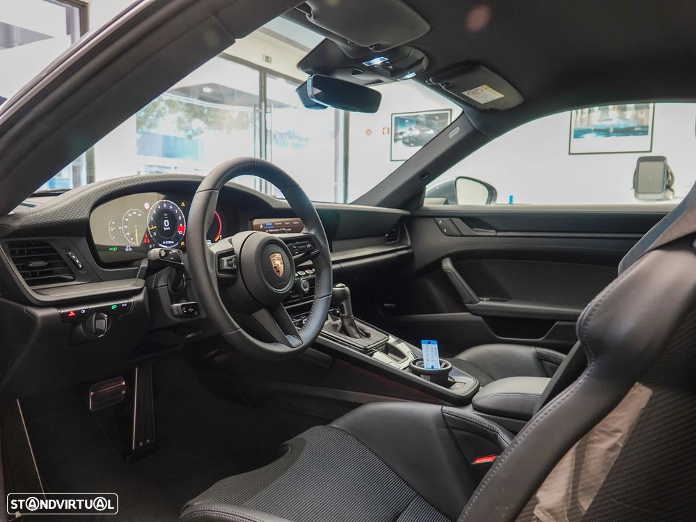 Porsche 911 (992) GT3 Touring Package PDK - 17