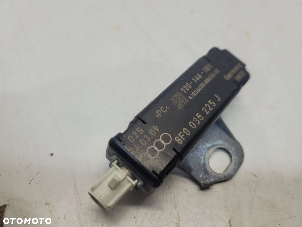 ANTENA WZMACNIACZ ANTENOWY AUDI A5 8T CABRIO 8F0035225J - 4