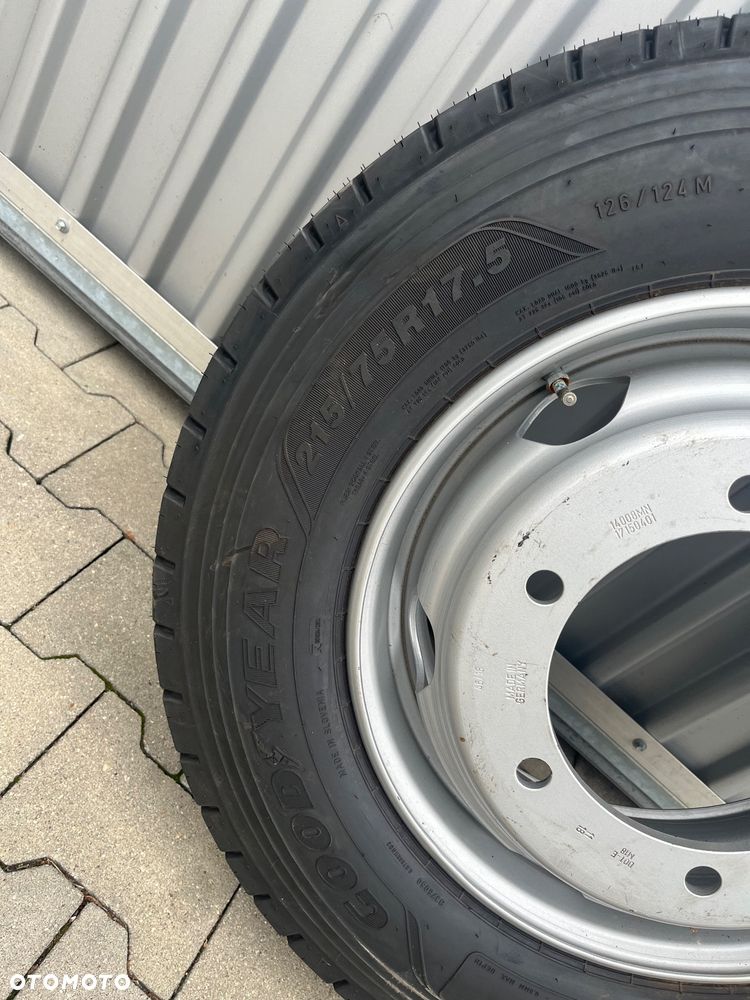 NOWE koło opona Goodyear KMAX D 215/75R 17.5 - 2