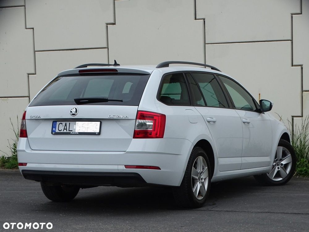 Skoda Octavia - 10
