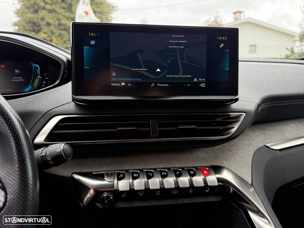 Peugeot 3008 1.6 Hybrid GT Pack e-EAT8 - 17