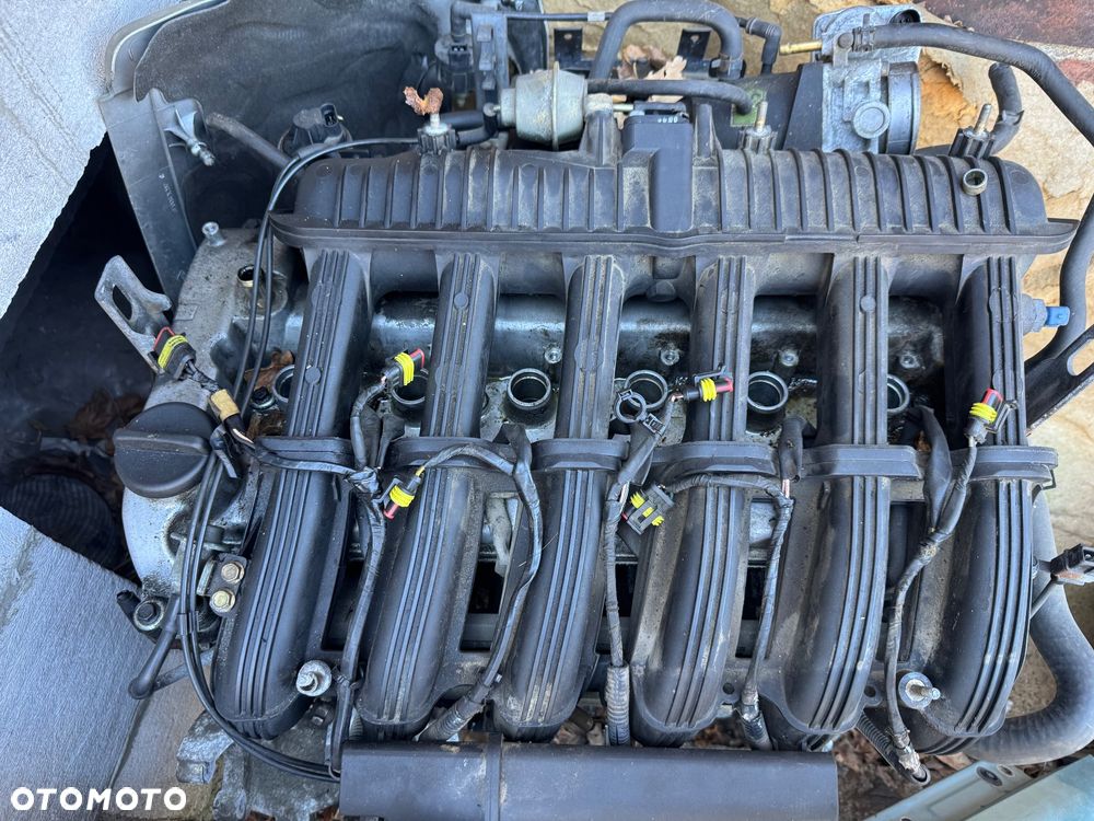 CHEVROLET EPICA 2.0 24V GŁOWICA SILNIKA KOMPLETNA - 2