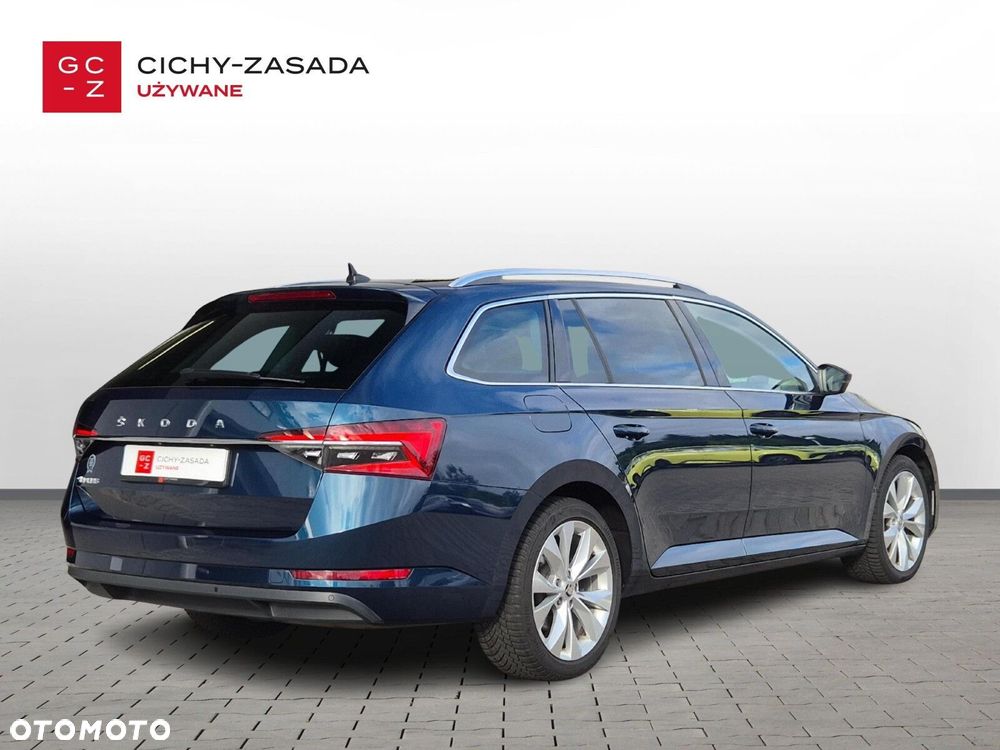 Skoda Superb 2.0 TDI SCR Style DSG - 5