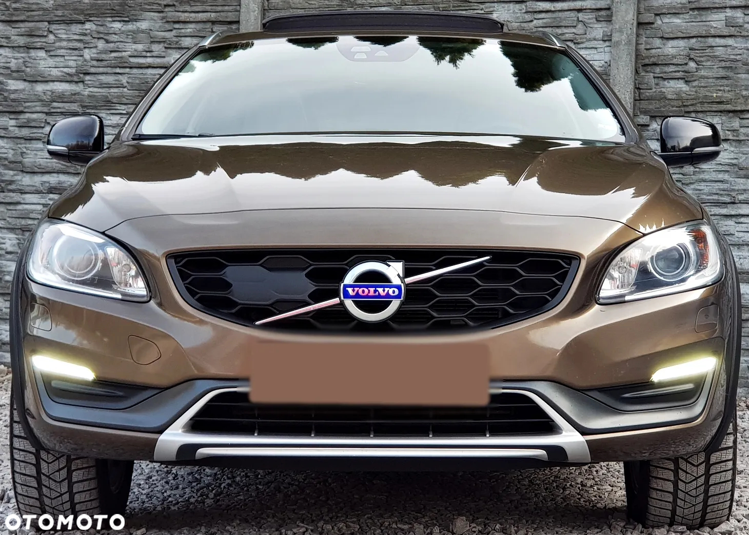 Volvo V60 Cross Country - 10