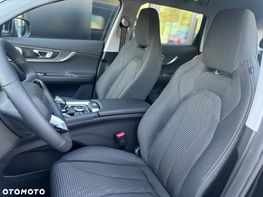 Chery Tiggo 7 1.6 T-GDI Essential DCT - 8