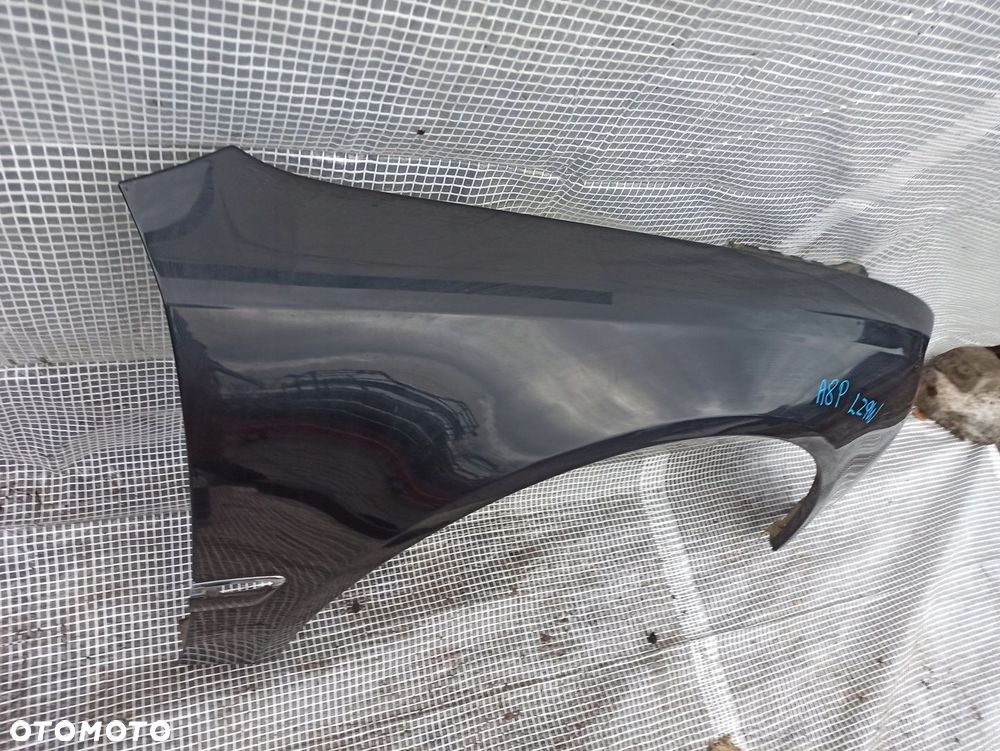 AUDI A8 D3 4E0 02-09 4E0 BŁOTNIK PRZEDNI PRAWY PRZÓD KOD LZ9W - 4