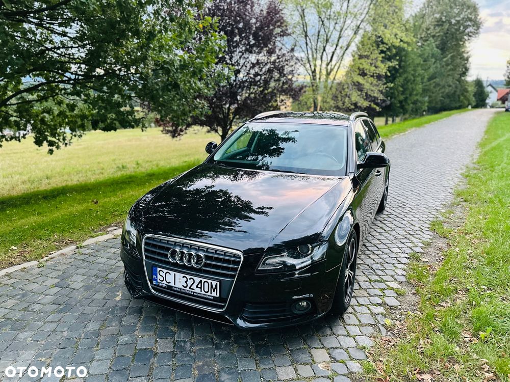 Audi A4 Avant 2.0 TDI DPF Attraction - 1