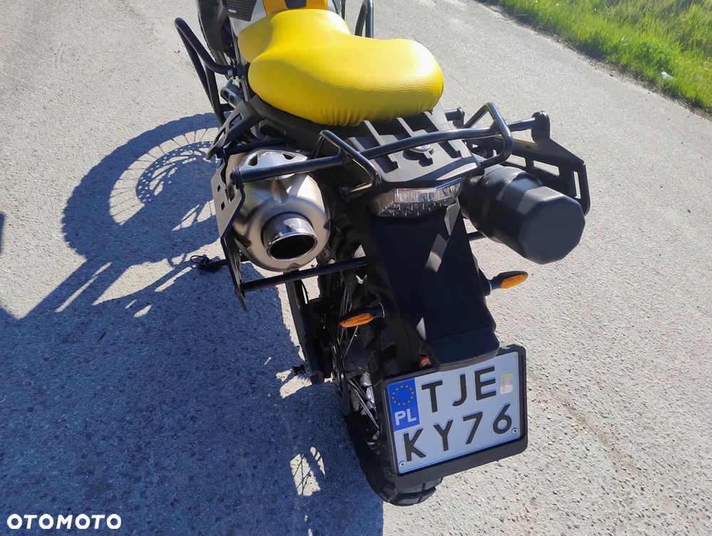 BMW G - 7