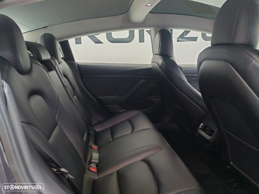 Tesla Model 3 Standard RWD Plus - 13