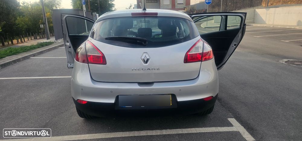 Renault Mégane 1.5 dCi Dynamique - 10