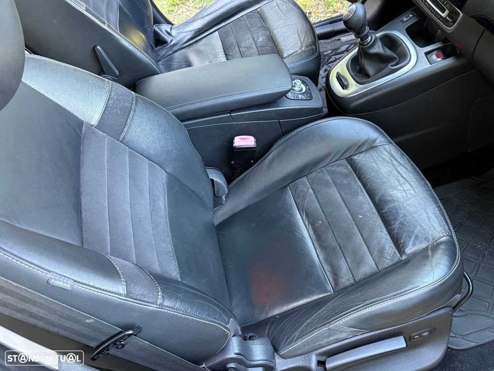 Renault Grand Scénic Energy dCi 130 Euro 6 S&S Bose Edition - 16