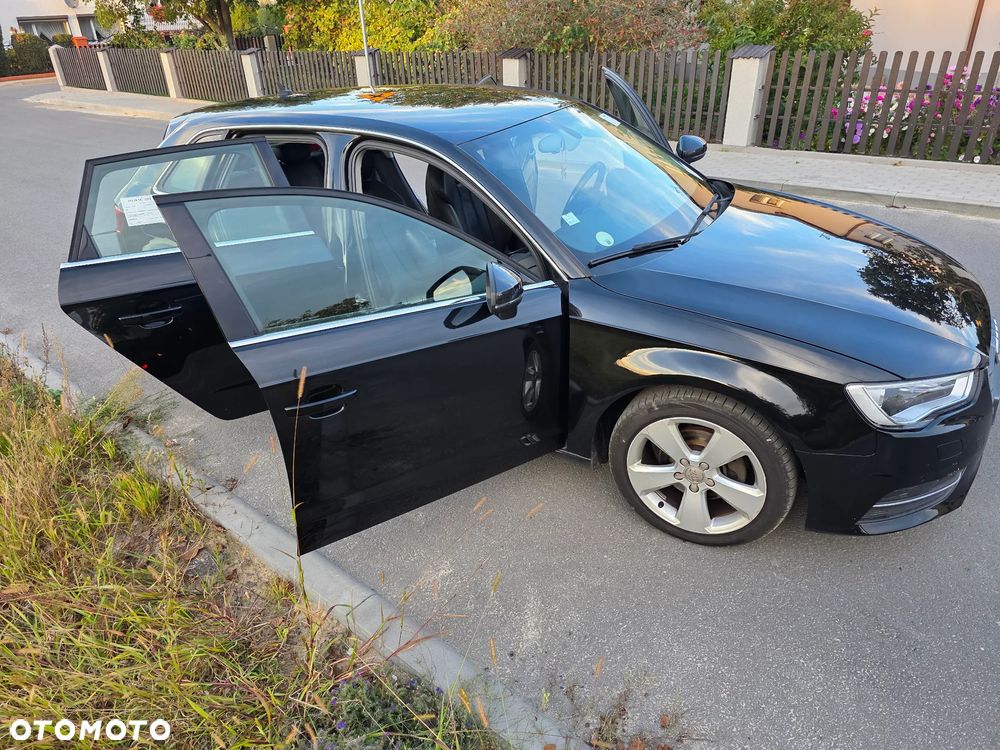 Audi A3 Sportback - 16