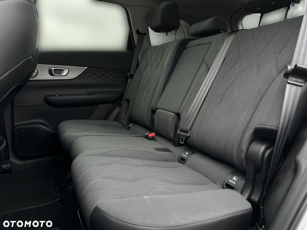 Chery Tiggo 8 - 11