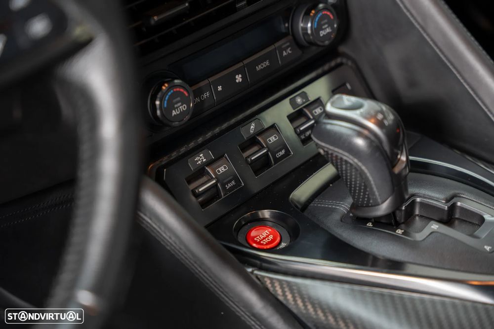 Nissan GT-R Prestige Edition - 22