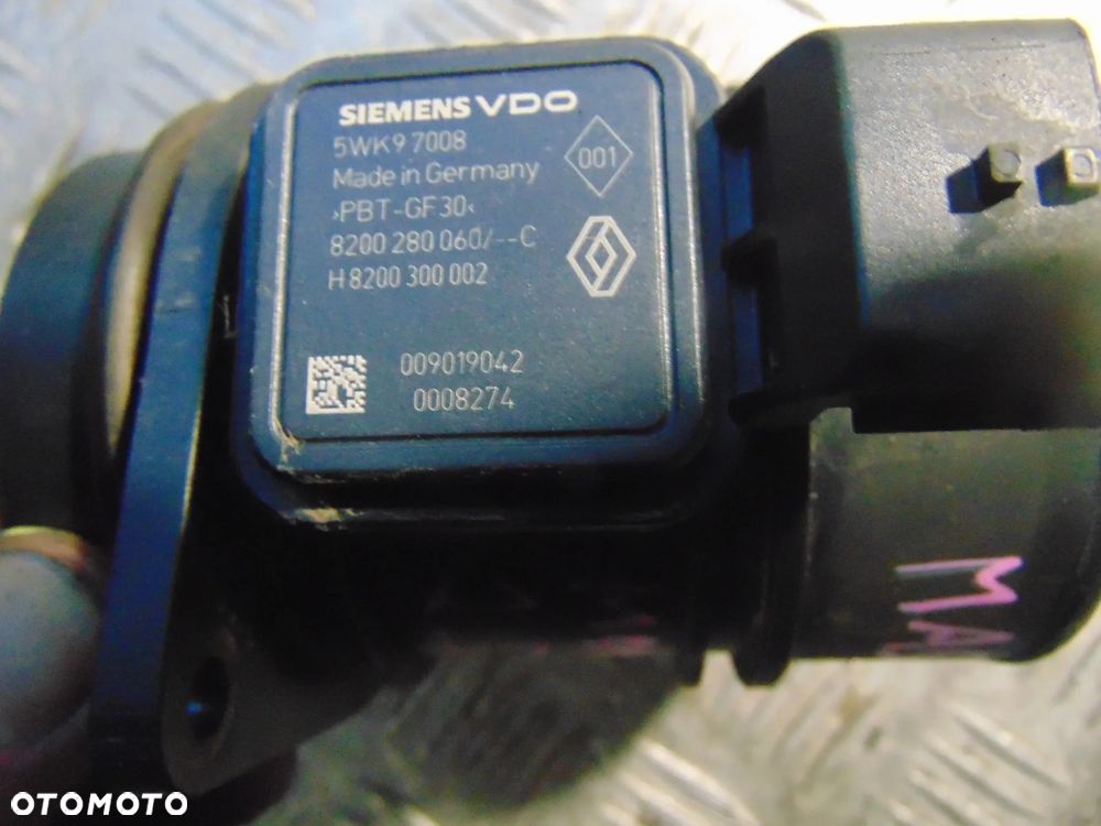 Przepływomierz powietrza Master 2 2,5 DCI 8200280060 - 2