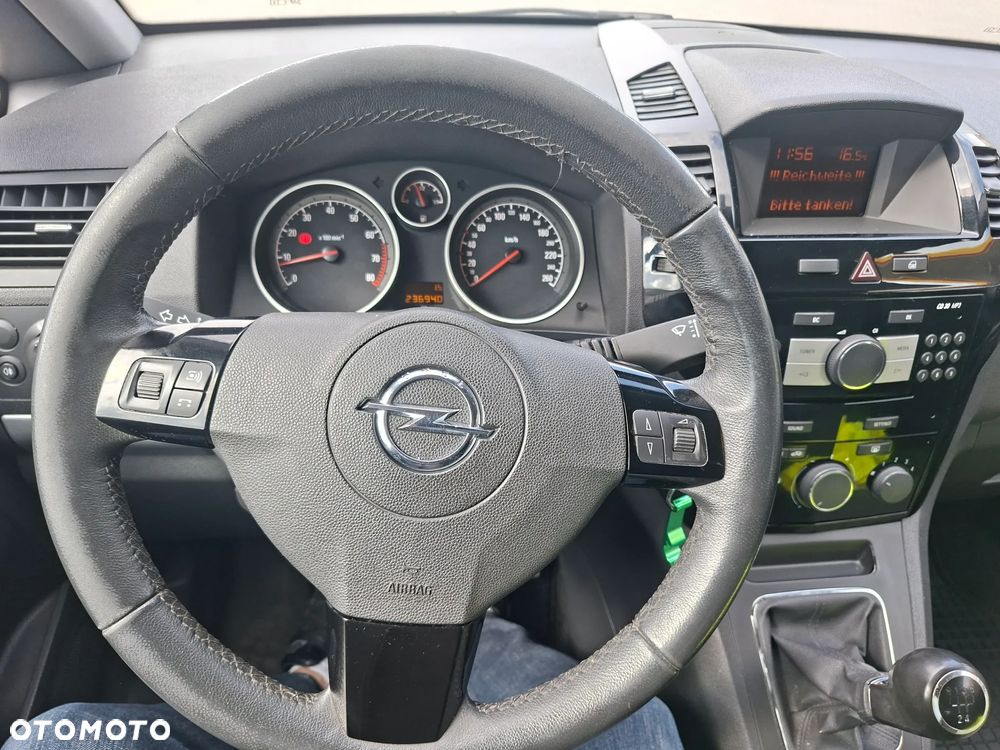 Opel Zafira - 19