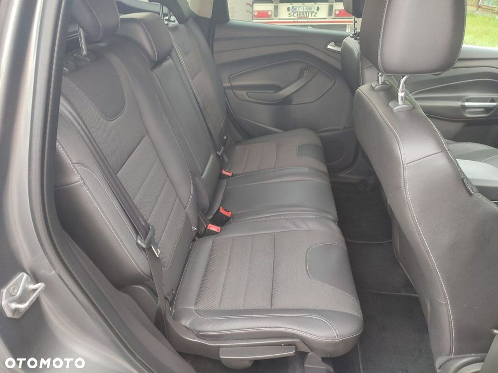 Ford Kuga - 7