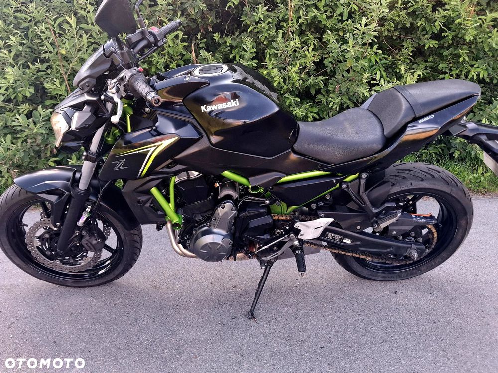 Kawasaki Z 650 - 6
