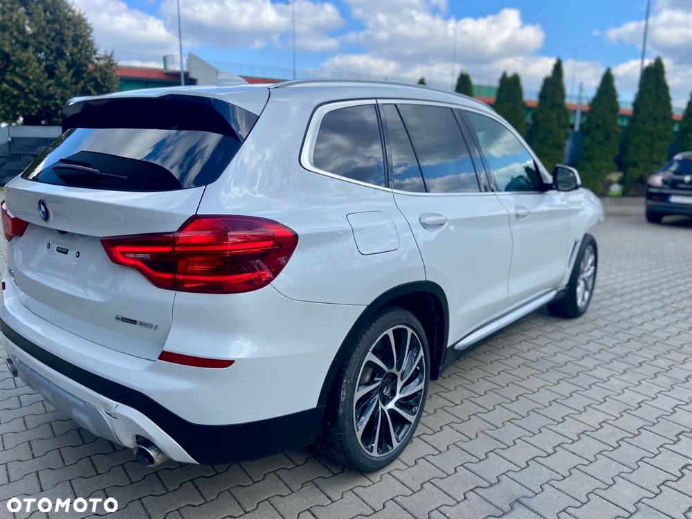 BMW X3 xDrive30i Luxury Line - 6