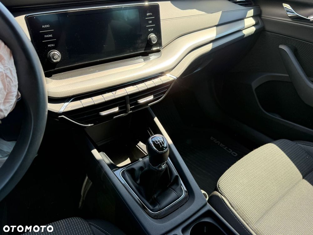 Skoda Octavia 2.0 TDI Essence - 20