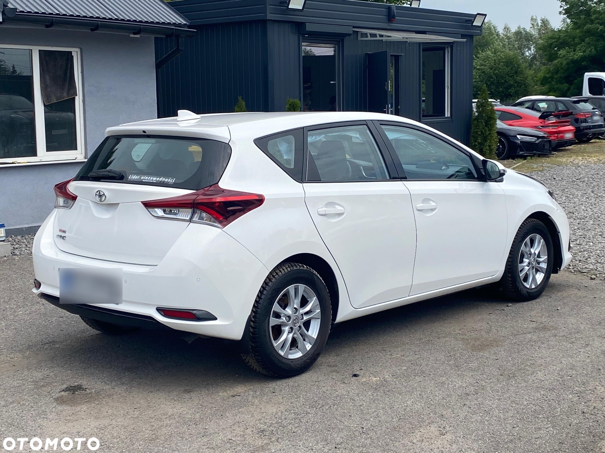 Toyota Auris 1.33 VVT-i Comfort - 2