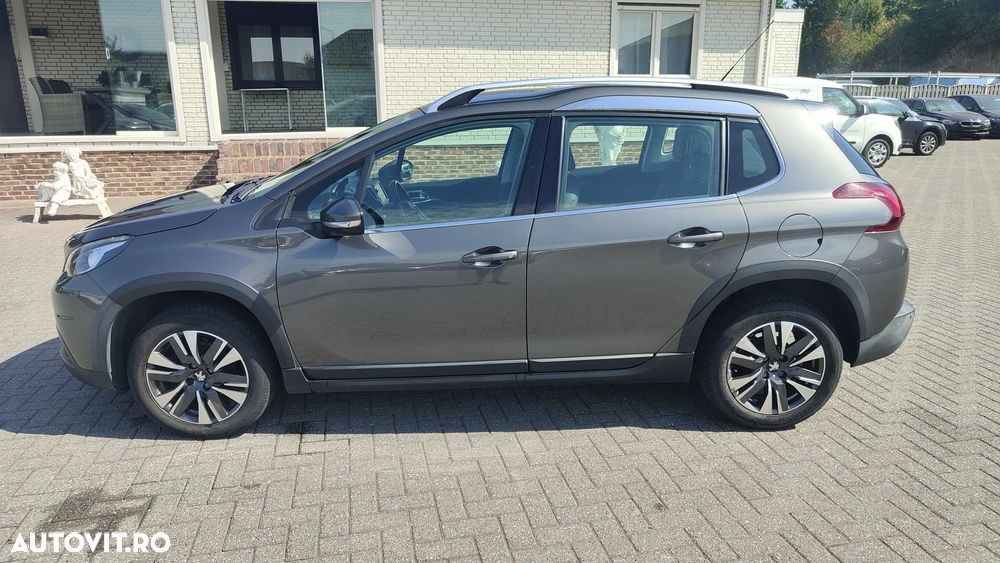 Peugeot 2008 PureTech 110 Style - 12