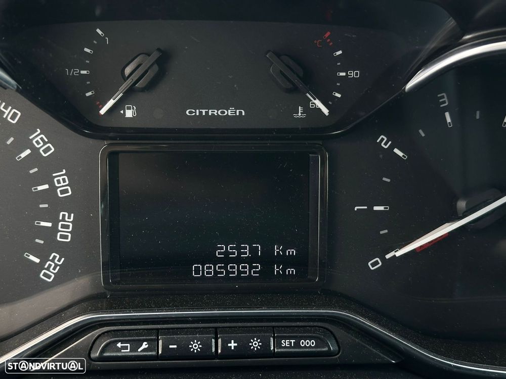 Citroën C3 Aircross 1.5 BlueHDi Feel Pack S&S - 9