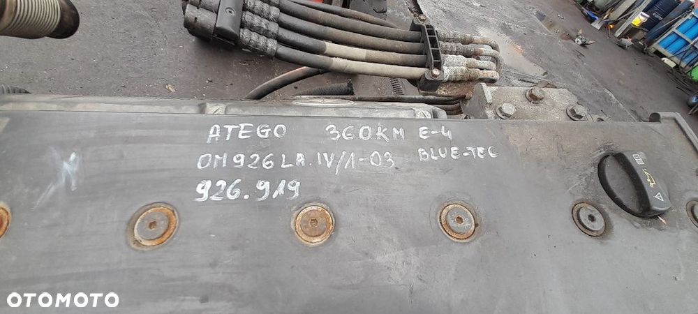 GŁOWICA Silnika Mercedes AXOR , ATEGO 330KM Euro 4 926.919 !! Wysyłka !! - 3