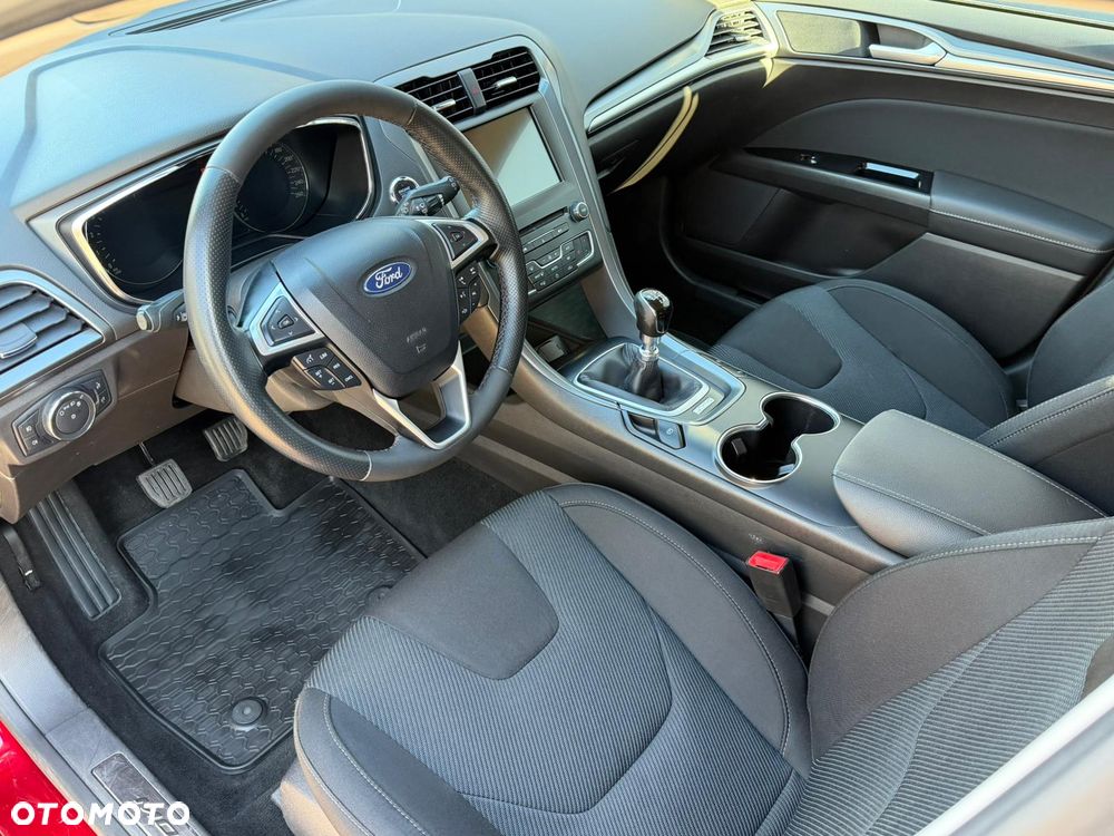 Ford Mondeo 2.0 TDCi Titanium - 17