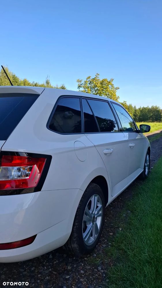 Skoda Fabia - 8